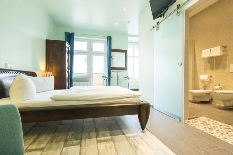 VISAGE JUNIORSUITE MIT BALKON Visage Appart